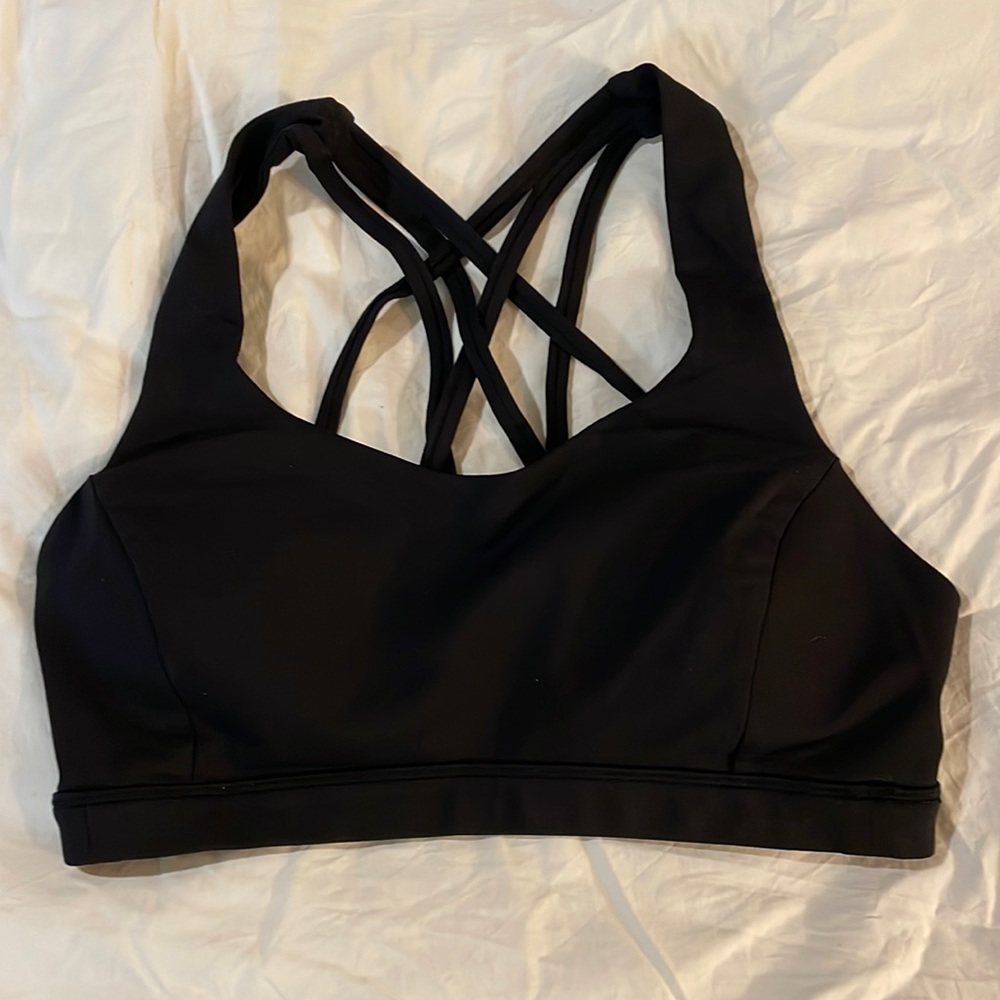 Lululemon sports bra, size 6